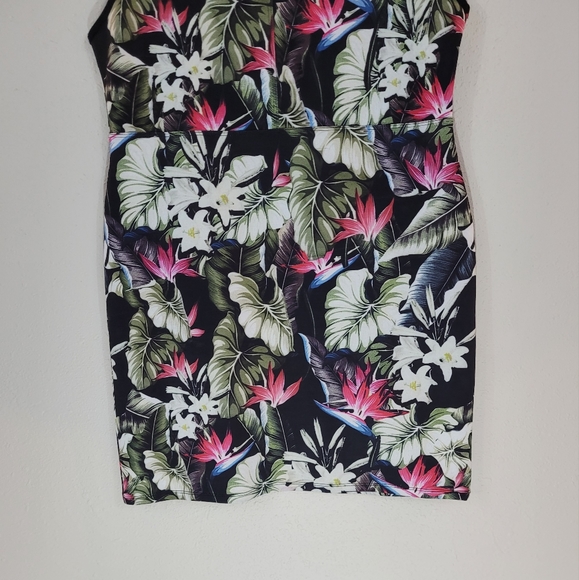 TOPSHOP Island Life Tropical Print Bodycon Dress Size 10 - Picture 8 of 9